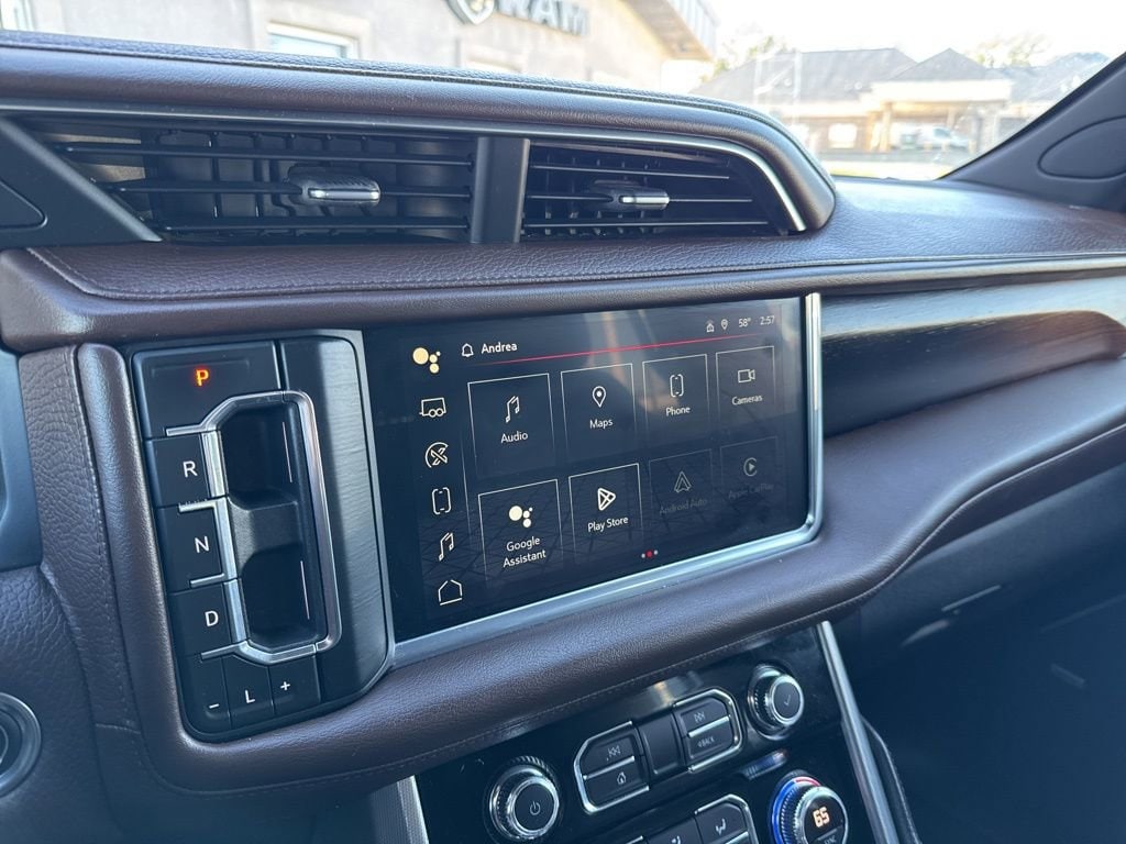 2022 GMC Yukon XL Denali - Photo 17