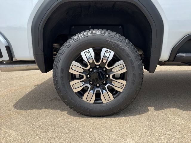 2026 GMC Sierra 2500HD Denali - Photo 10