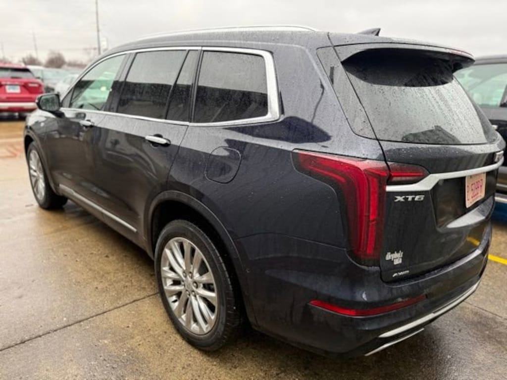 Used 2022 CADILLAC XT6 Premium Luxury SUV