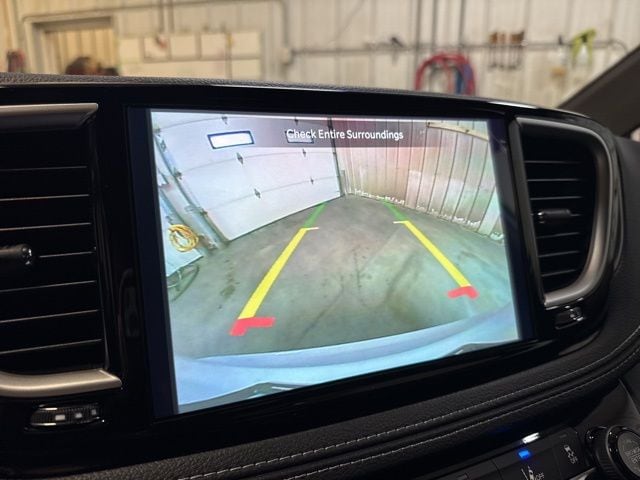 2026 Chrysler Pacifica Select - Photo 19