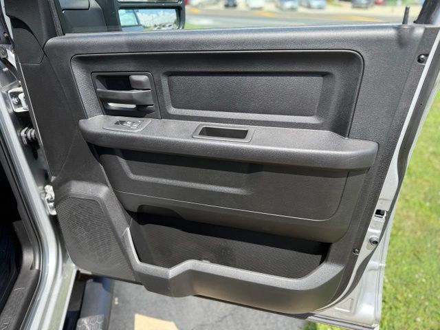 2026 RAM 3500 Tradesman - Photo 13