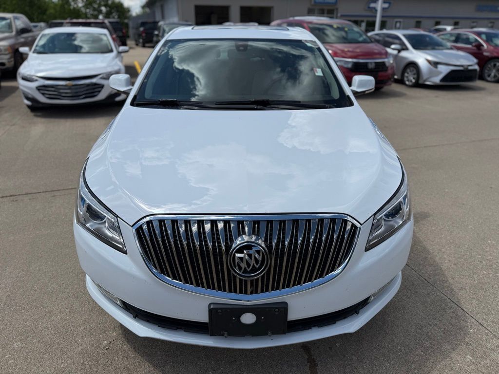 Used 2016 Buick LaCrosse Leather with VIN 1G4GB5G39GF136443 for sale in Paris, IL