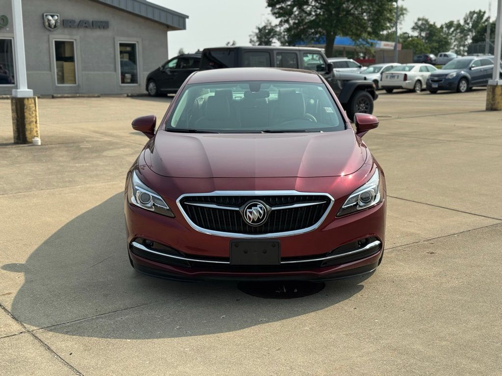 Used 2017 Buick LaCrosse Preferred with VIN 1G4ZN5SS5HU165370 for sale in Paris, IL