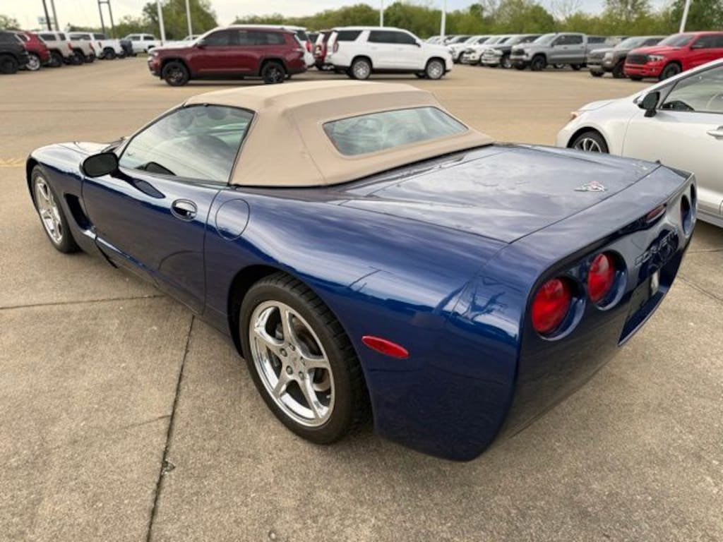 Used 2004 Chevrolet Corvette Base Convertible