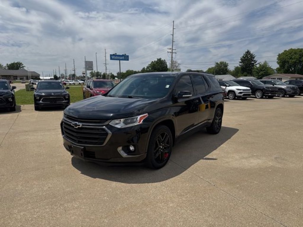 Used 2020 Chevrolet Traverse Premier SUV