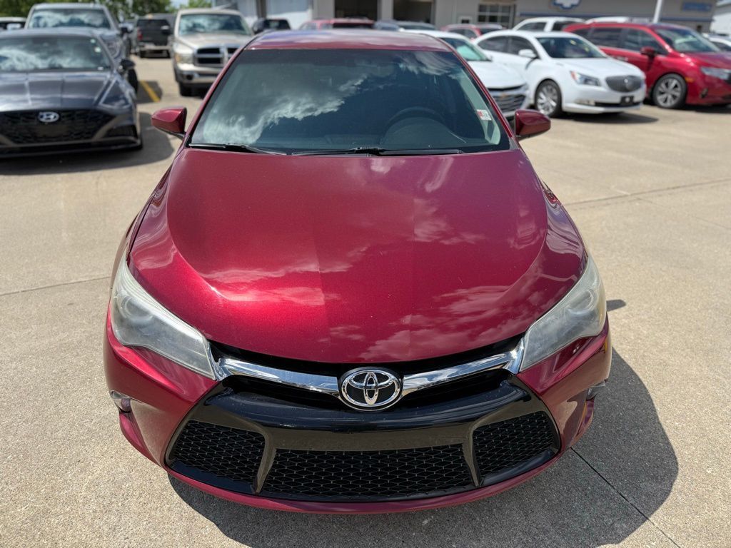 Used 2017 Toyota Camry SE with VIN 4T1BF1FK3HU723170 for sale in Paris, IL