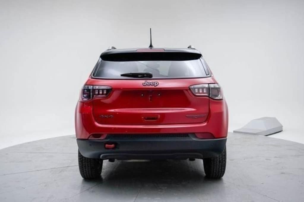 Used 2023 Jeep Compass Trailhawk SUV