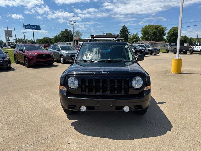 Used 2017 Jeep Patriot Sport with VIN 1C4NJPBB6HD152931 for sale in Paris, IL