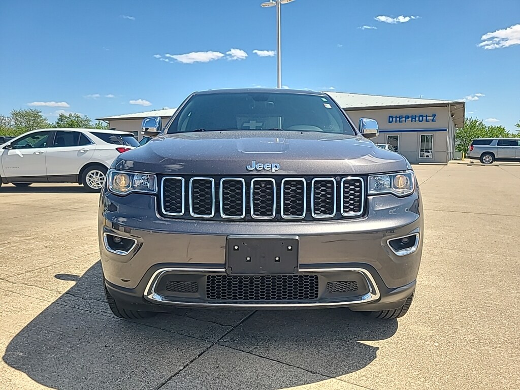 Certified 2018 Jeep Grand Cherokee Limited with VIN 1C4RJFBT1JC297794 for sale in Paris, IL