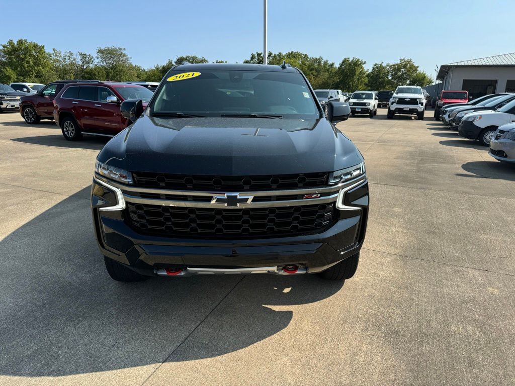 Used 2021 Chevrolet Tahoe Z71 with VIN 1GNSKPKD0MR445598 for sale in Paris, IL