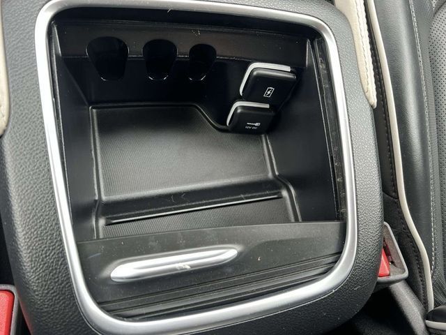2022 Chrysler Pacifica Hybrid Limited - Photo 14