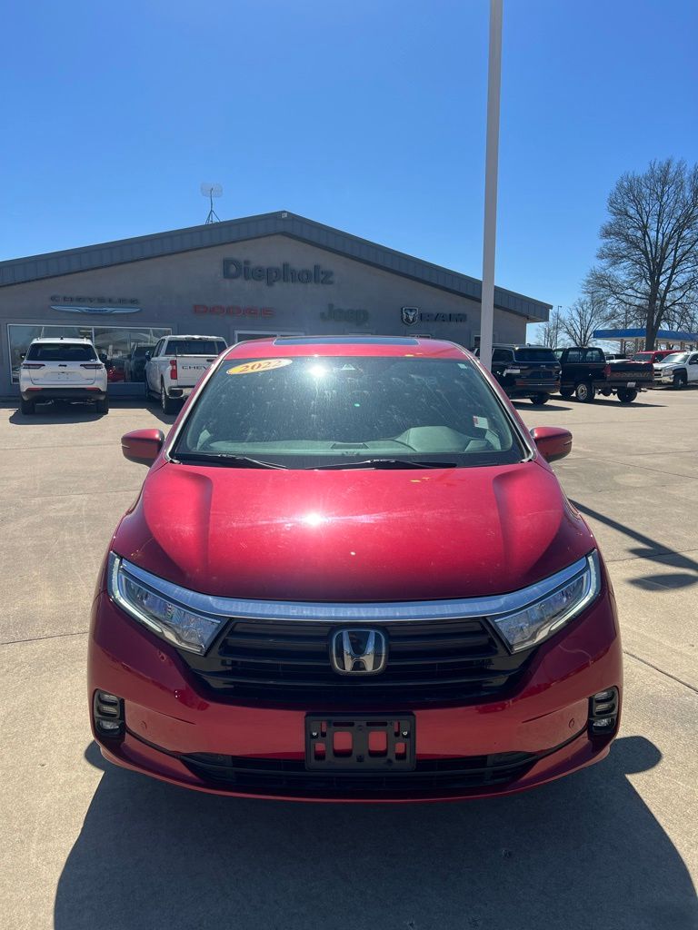 Used 2022 Honda Odyssey Touring with VIN 5FNRL6H89NB011115 for sale in Paris, IL