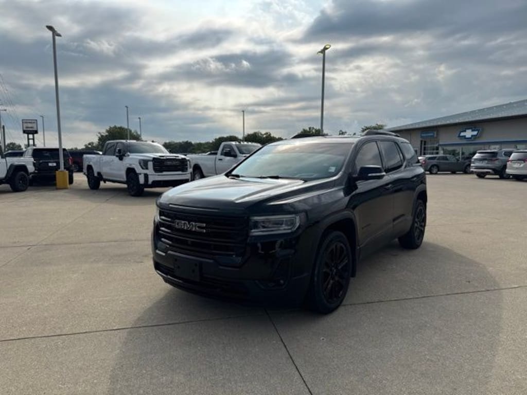 Used 2023 GMC Acadia SLT SUV