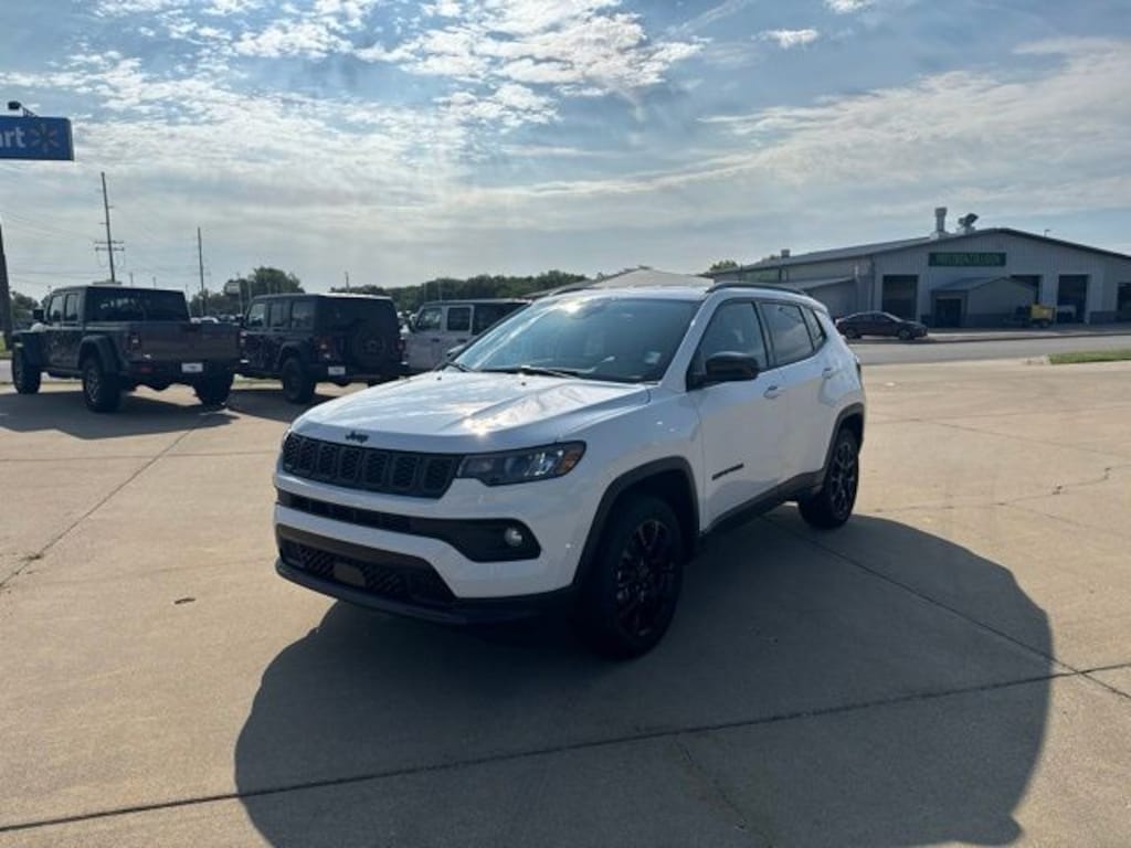 New 2026 Jeep Compass LATITUDE ALTITUDE 4X4 Sport Utility