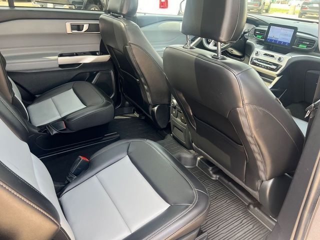 2022 Ford Explorer XLT - Photo 19