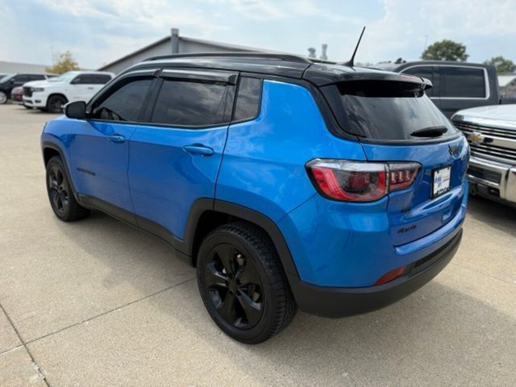 Used 2019 Jeep Compass Latitude SUV