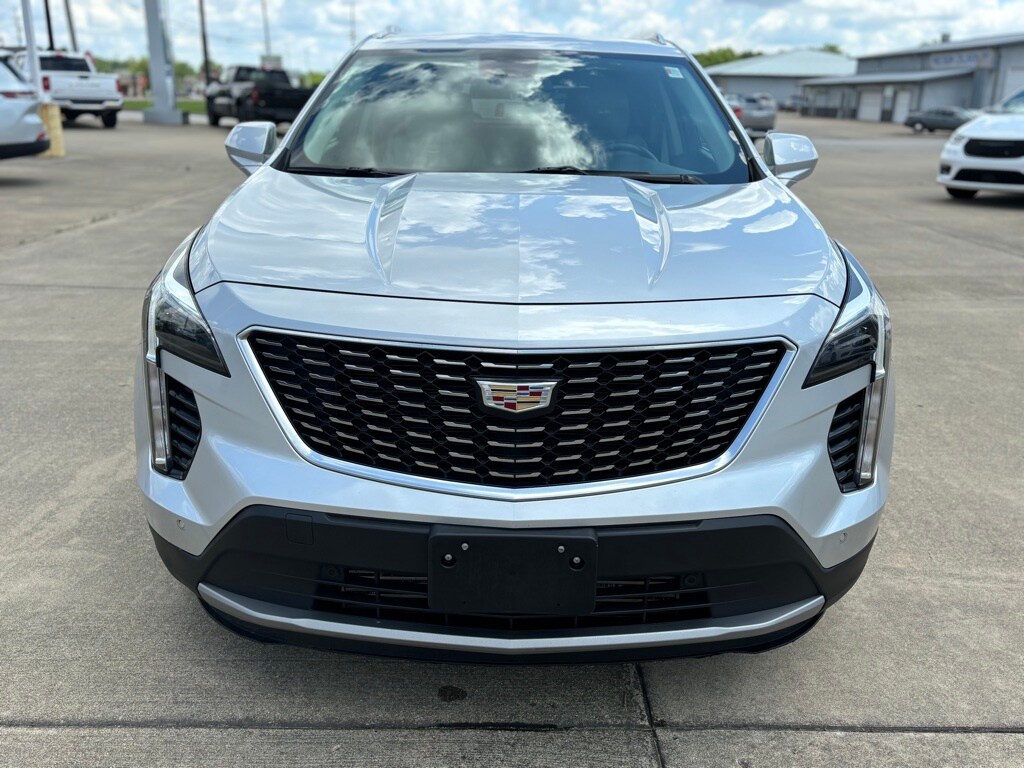 Certified 2020 Cadillac XT4 Premium Luxury with VIN 1GYFZDR44LF060548 for sale in Paris, IL