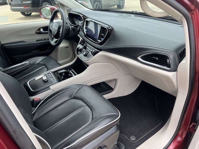 2022 Chrysler Pacifica Hybrid Limited - Photo 18