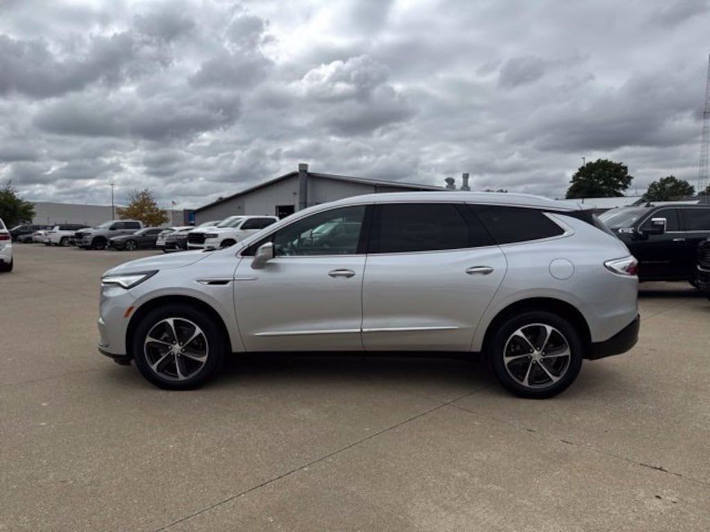 Used 2022 Buick Enclave Essence SUV