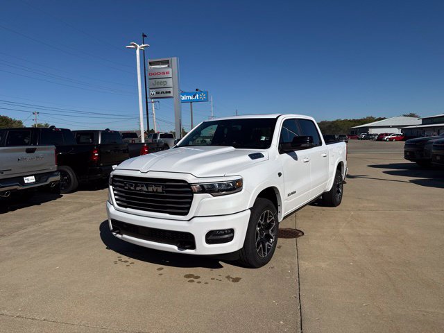 New 2027 Ram 1500 LARAMIE CREW CAB 4X4 5'7 BOX Pickup