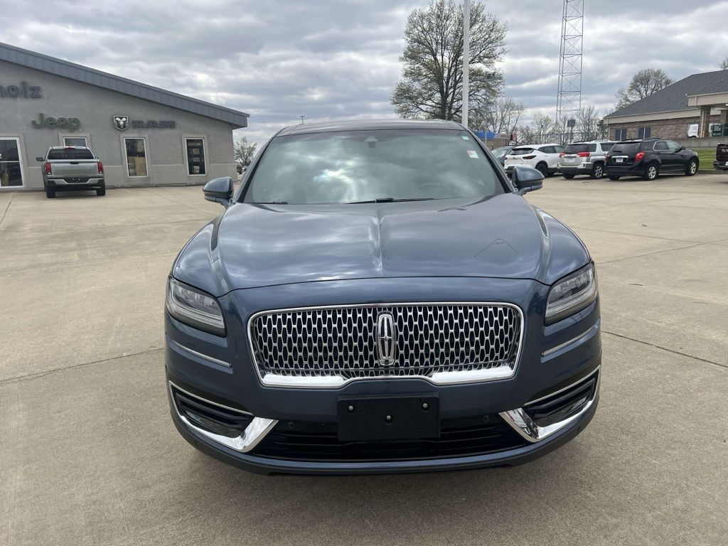 Used 2019 Lincoln Nautilus Reserve with VIN 2LMPJ8L97KBL36234 for sale in Paris, IL