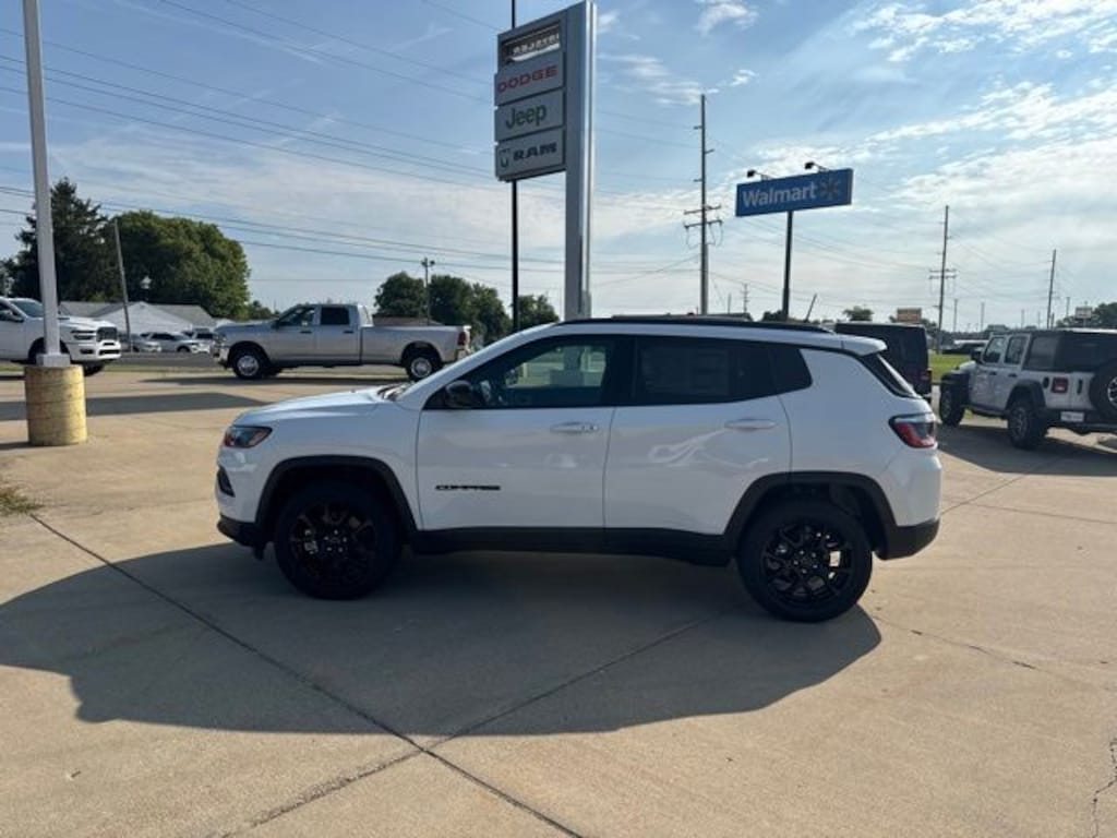 New 2026 Jeep Compass LATITUDE ALTITUDE 4X4 Sport Utility