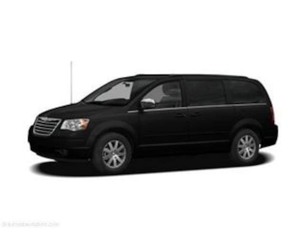 Used 2008 Chrysler Town & Country Touring Minivan/Van