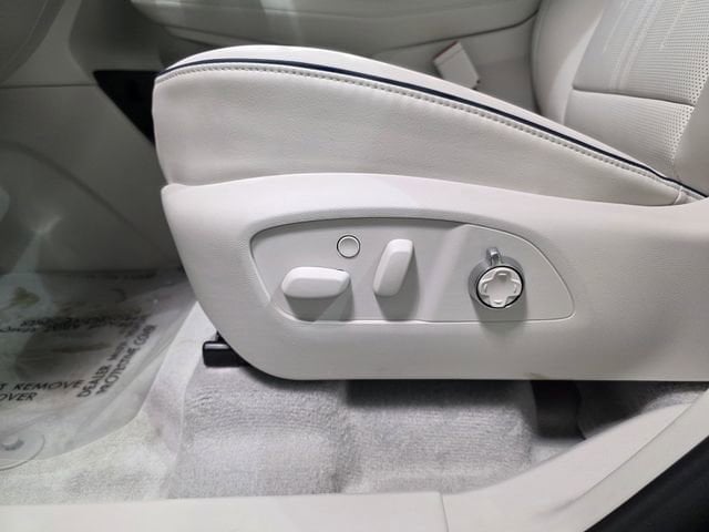 2026 Buick Enclave Avenir - Photo 16