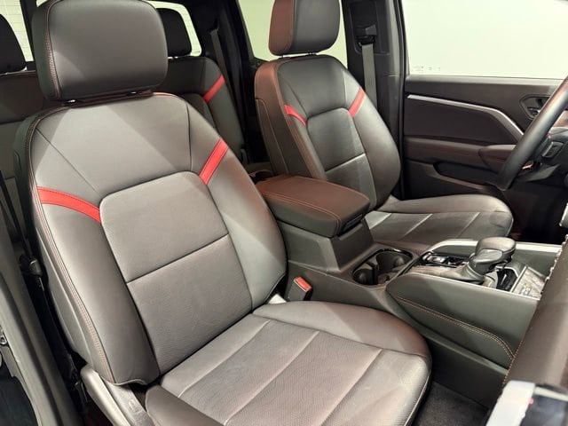 2023 Chevrolet Colorado Z71 - Photo 29