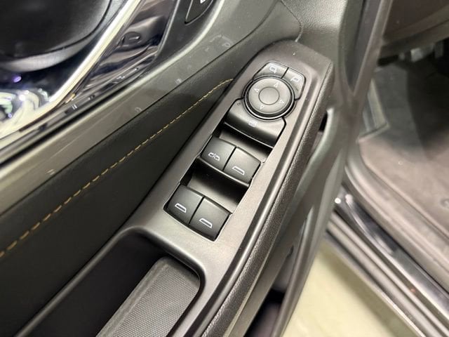 2020 Chevrolet Traverse 1LT - Photo 12
