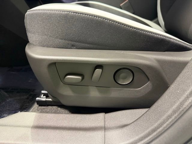 2026 Buick Envision Sport Touring - Photo 16