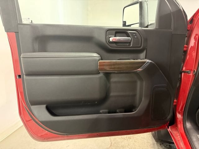 2025 Chevrolet Silverado 3500HD LT - Photo 10