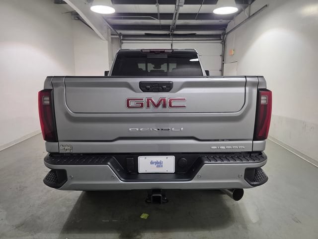 2026 GMC Sierra 2500HD Denali - Photo 6
