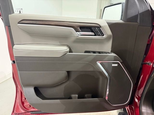 2026 GMC Sierra 1500 SLT - Photo 10