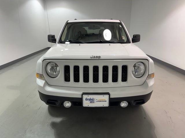 Used 2017 Jeep Patriot Latitude with VIN 1C4NJPFA4HD148300 for sale in Charleston, IL