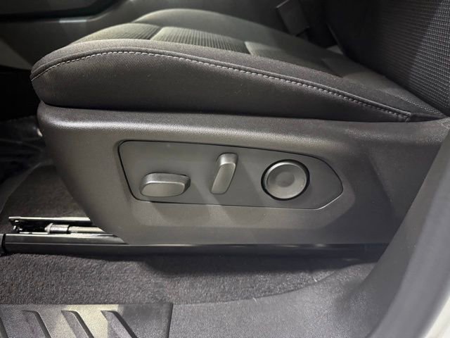 2026 GMC Canyon Elevation - Photo 13
