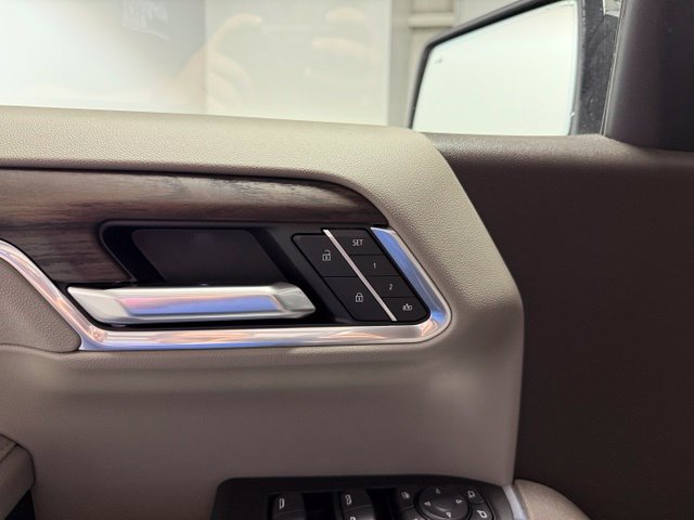 2026 GMC Sierra 1500 SLT - Photo 10