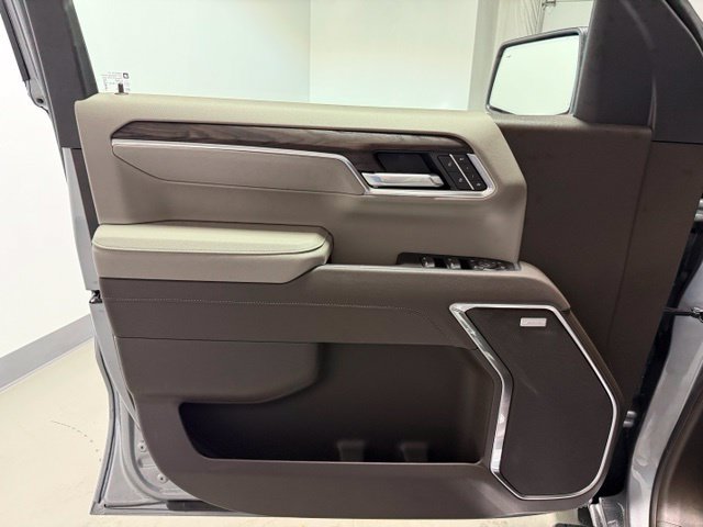 2026 GMC Sierra 1500 SLT - Photo 9