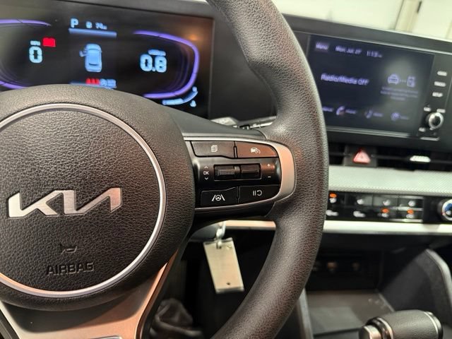 2023 Kia Sportage LX - Photo 15