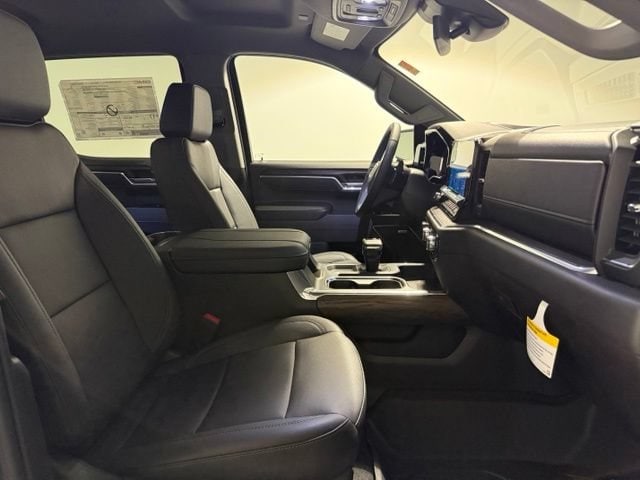 2026 GMC Sierra 1500 SLT - Photo 29