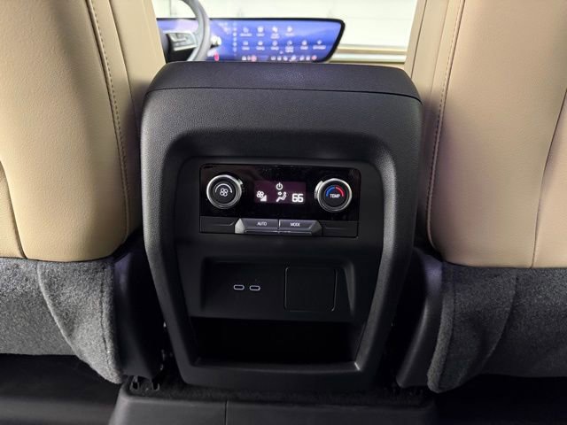 2026 Buick Enclave Preferred - Photo 27