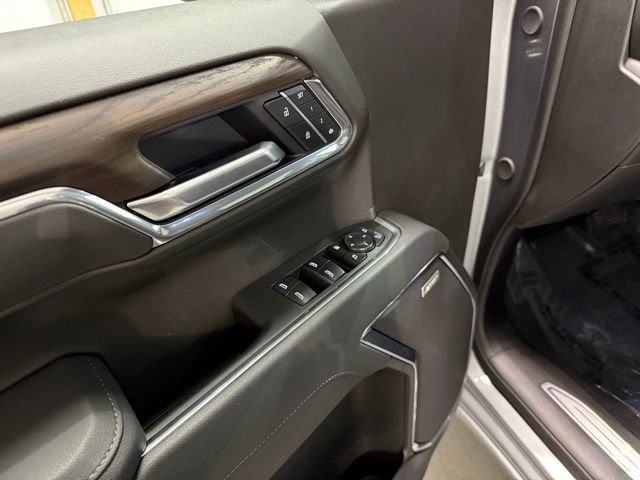 2026 GMC Sierra 1500 SLT - Photo 11