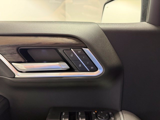 2026 GMC Sierra 1500 SLT - Photo 10