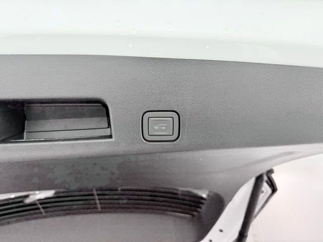 2026 Buick Enclave Preferred - Photo 9