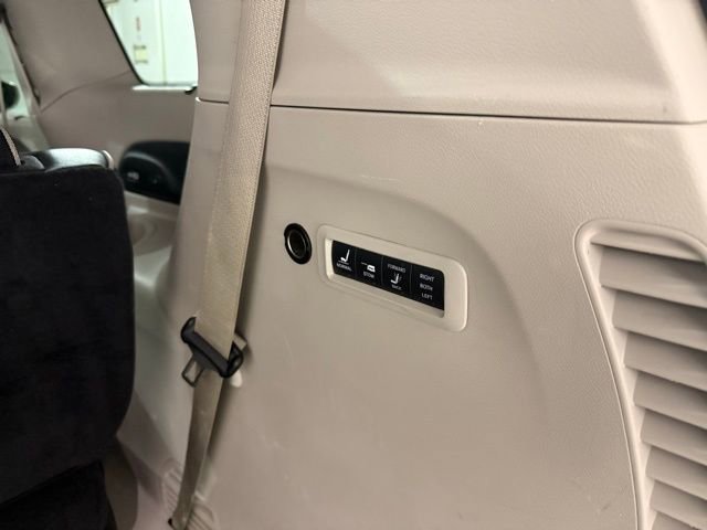 2021 Chrysler Pacifica Limited - Photo 7