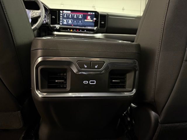 2026 GMC Sierra 1500 SLT - Photo 27