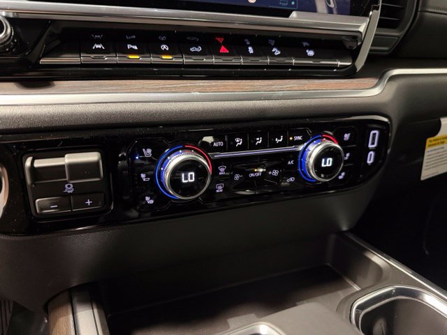 2026 GMC Sierra 1500 SLT - Photo 22