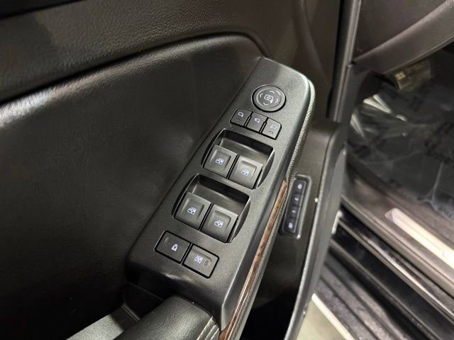 2020 GMC Yukon XL SLT - Photo 13