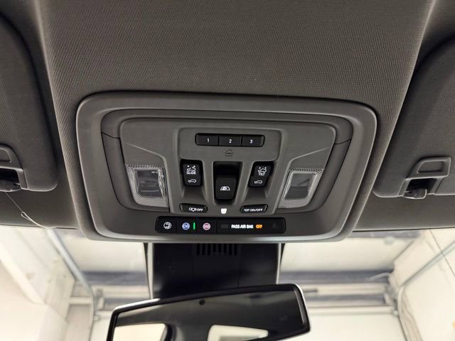 2026 GMC Sierra 1500 SLT - Photo 22