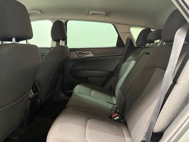 2023 Kia Sportage LX - Photo 20